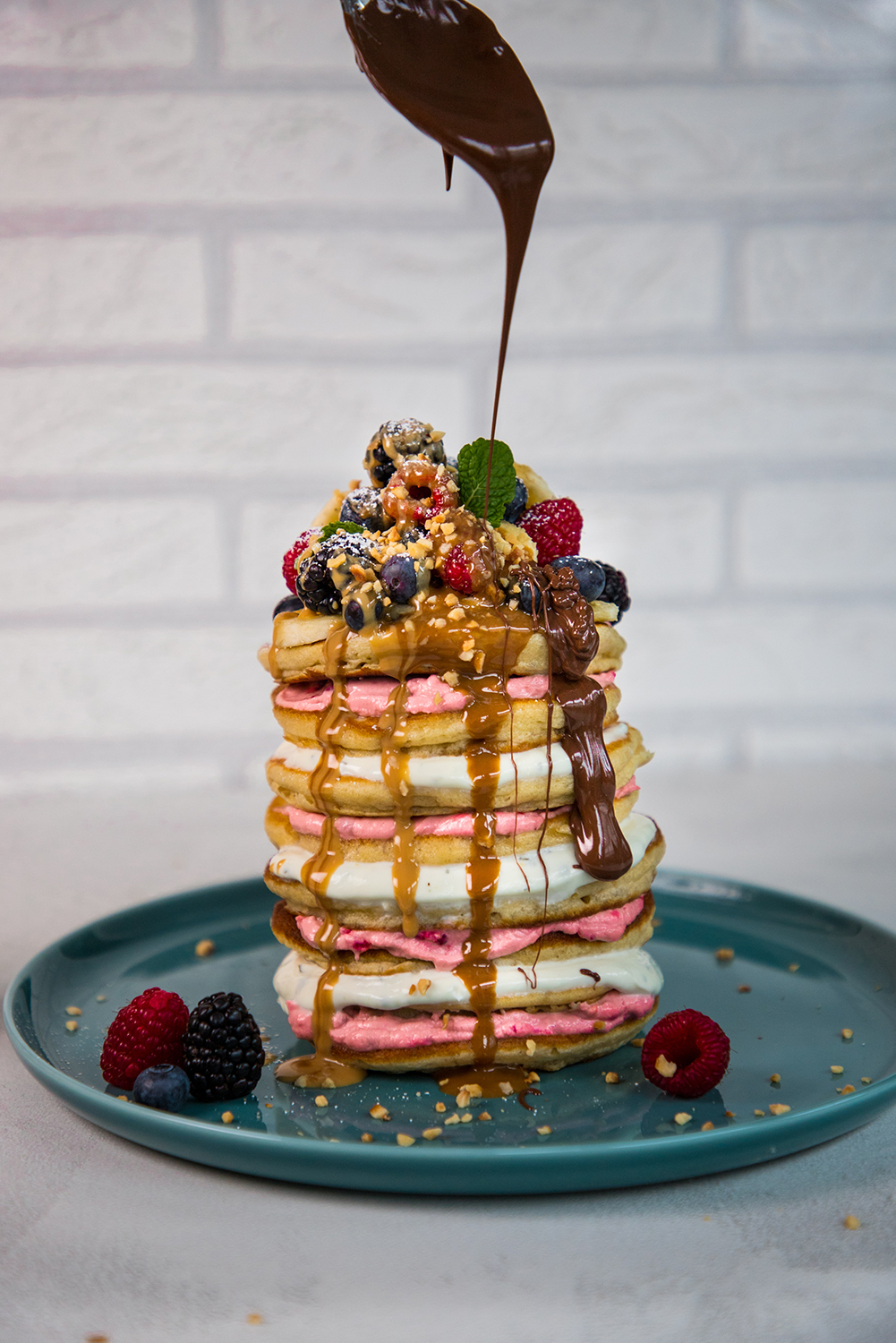 Pancake-Rezept mit Nussmus &amp; Früchten - BOS FOOD Blog